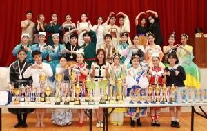 本校荣获第58届学校舞蹈节现代舞组团体亚军，中国舞组团体季军
